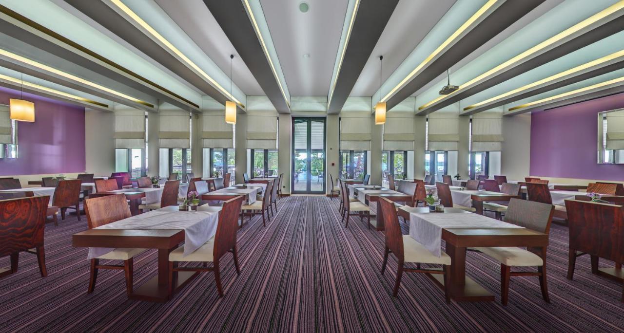Ilirija Resort Hotel Adriatic Biograd Na Moru Eksteriør bilde